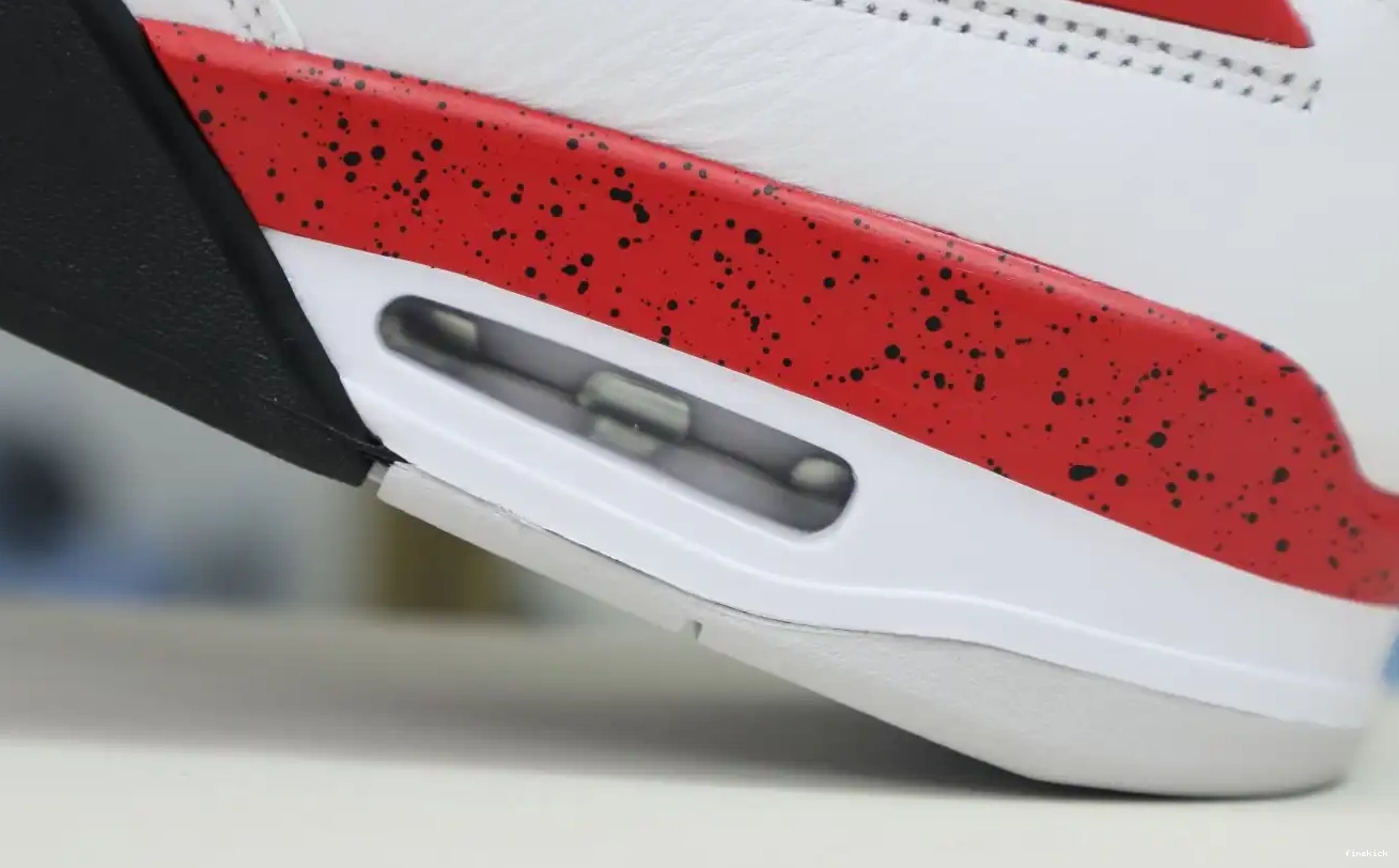 Jordan 4